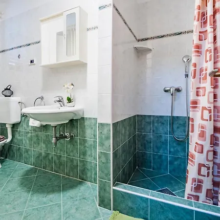 Casa Leona Apartman *